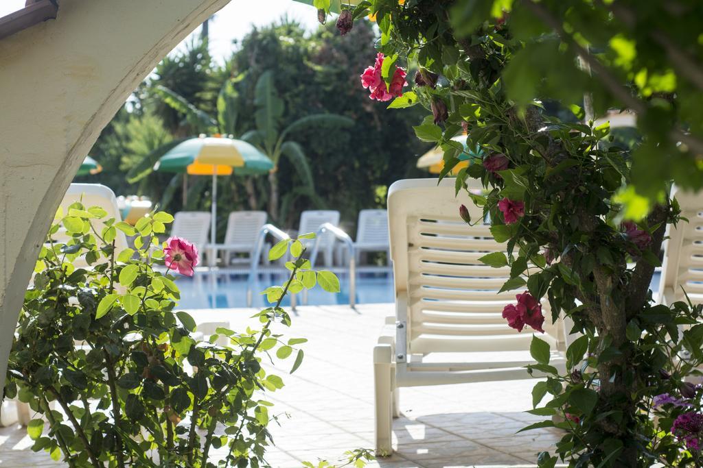 Fili Hotel Apartments Tigaki Exterior foto