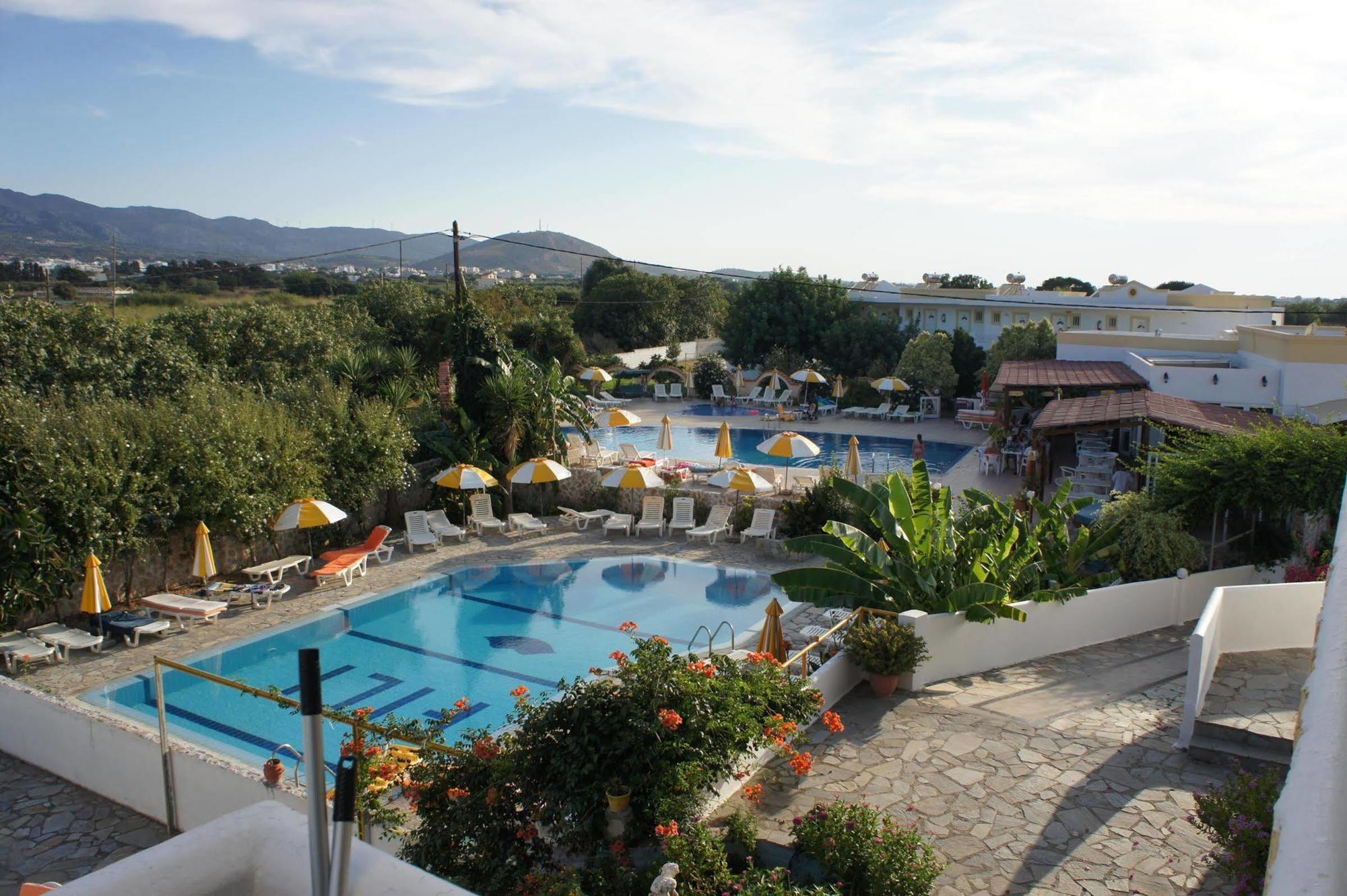 Fili Hotel Apartments Tigaki Exterior foto